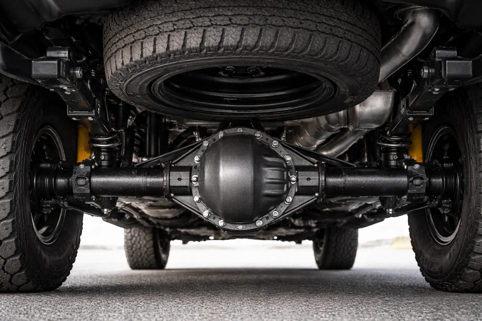 Troca de Óleo do Diferencial: A Manutenção Esquecida que Salva seu 4x4 (Passo a Passo)