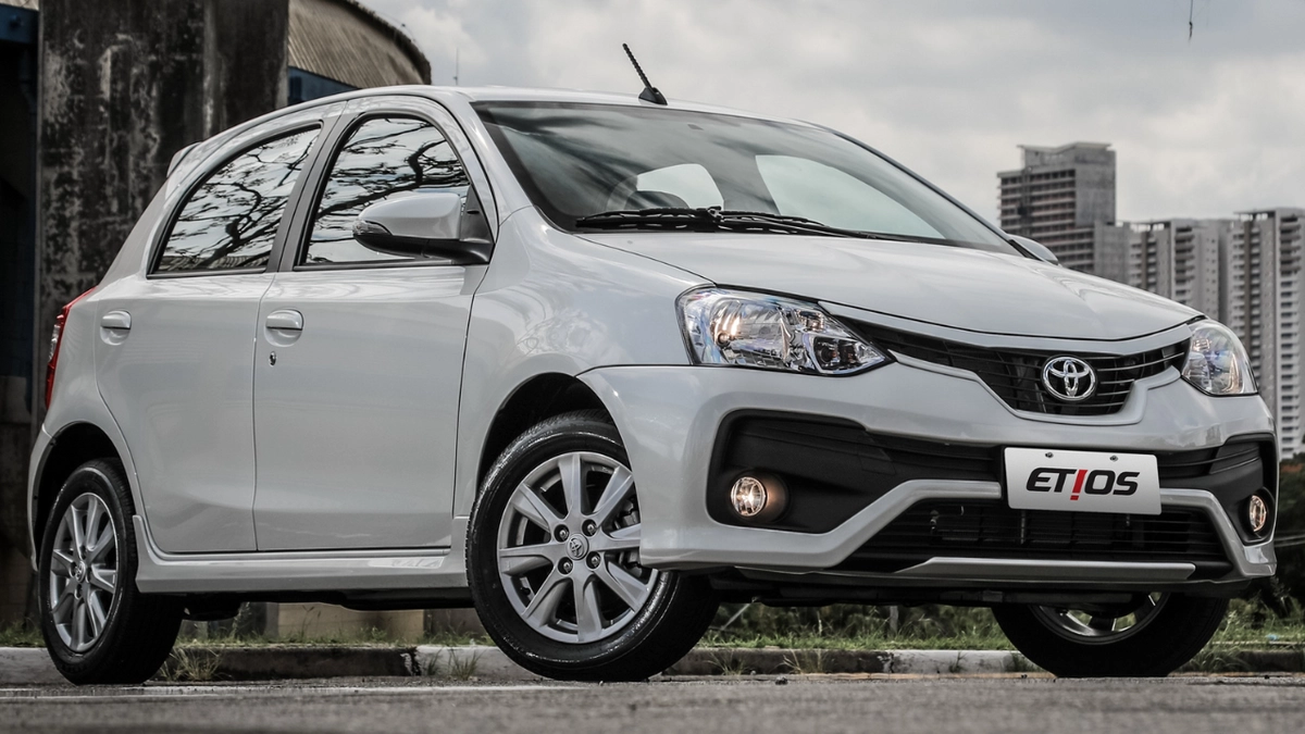 Toyota Etios: Por que o carro apelidado de "Feios" é o melhor amigo do seu bolso?